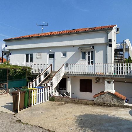 קרק Apartment Ivana מראה חיצוני תמונה