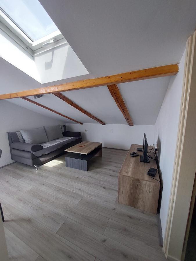 קרק Apartment Ivana מראה חיצוני תמונה