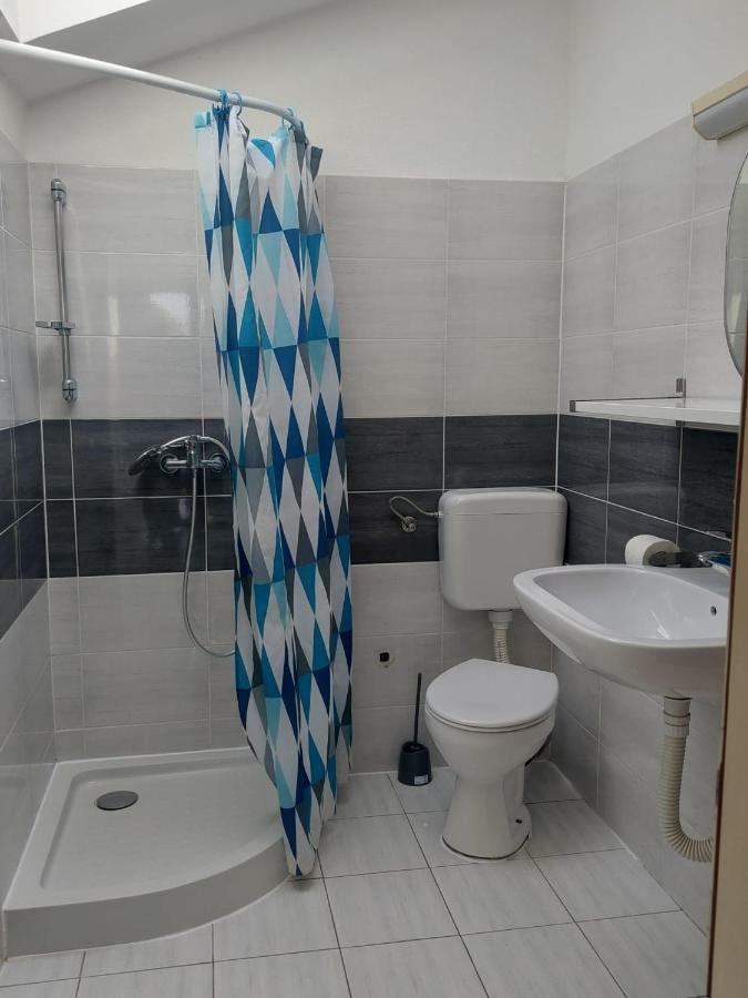 קרק Apartment Ivana מראה חיצוני תמונה